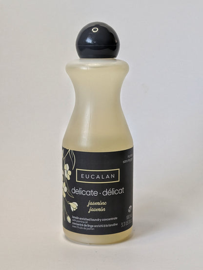 Eucalan Wool Wash (100ml/3.3 fl. oz.)